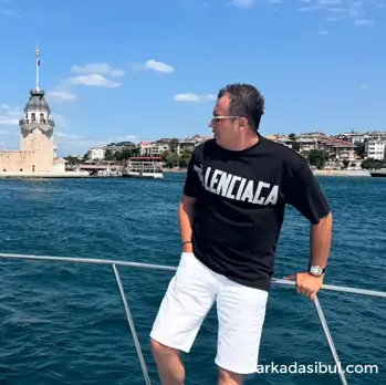 Ben Ferhat, evimi paylaşacak ev arkadaşı arıyorum