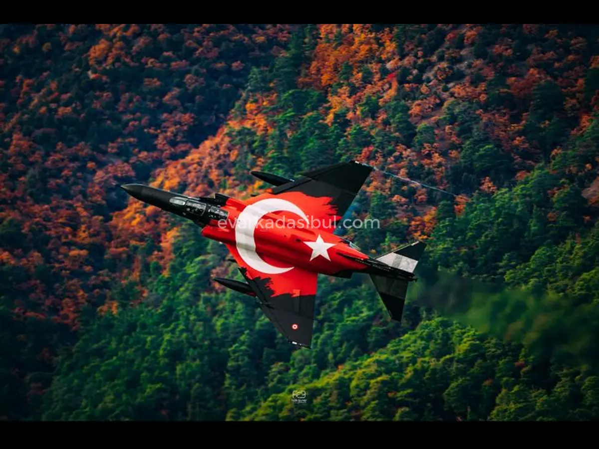 Ben Aybars, yanına taşınacağım ev arkadaşı arıyorum