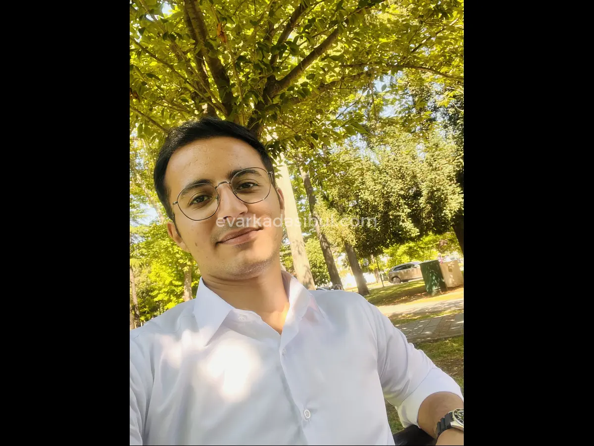 Ben Kenan, yanına taşınacağım ev arkadaşı arıyorum